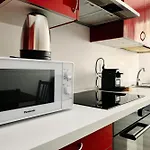 Joivy Charming 2Br Flat Near Citylife