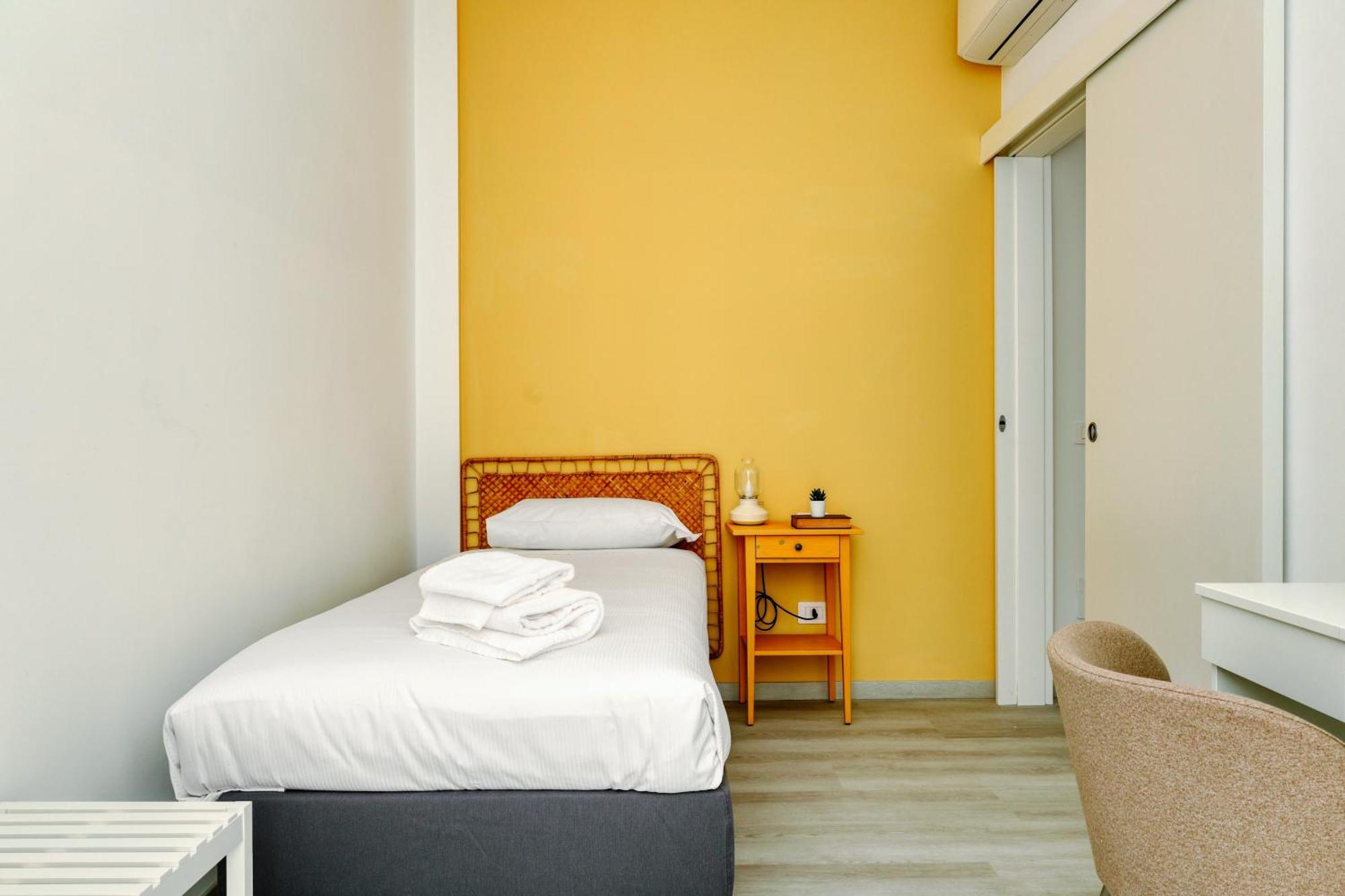 Joivy Charming 2br Flat Near Citylife Apartment